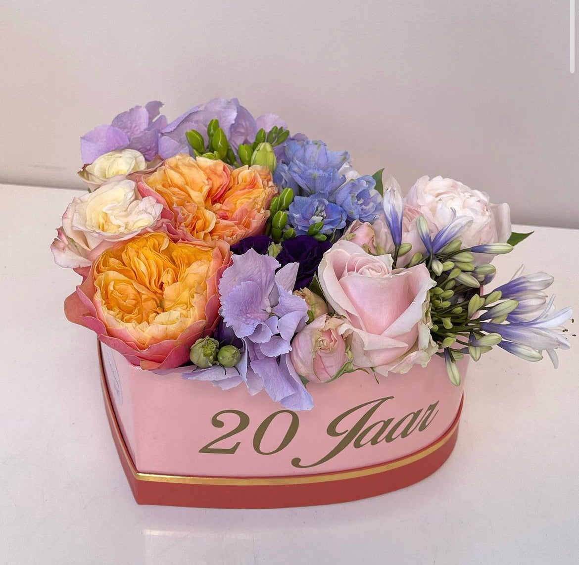 Custom Flowers – Miliem Creation